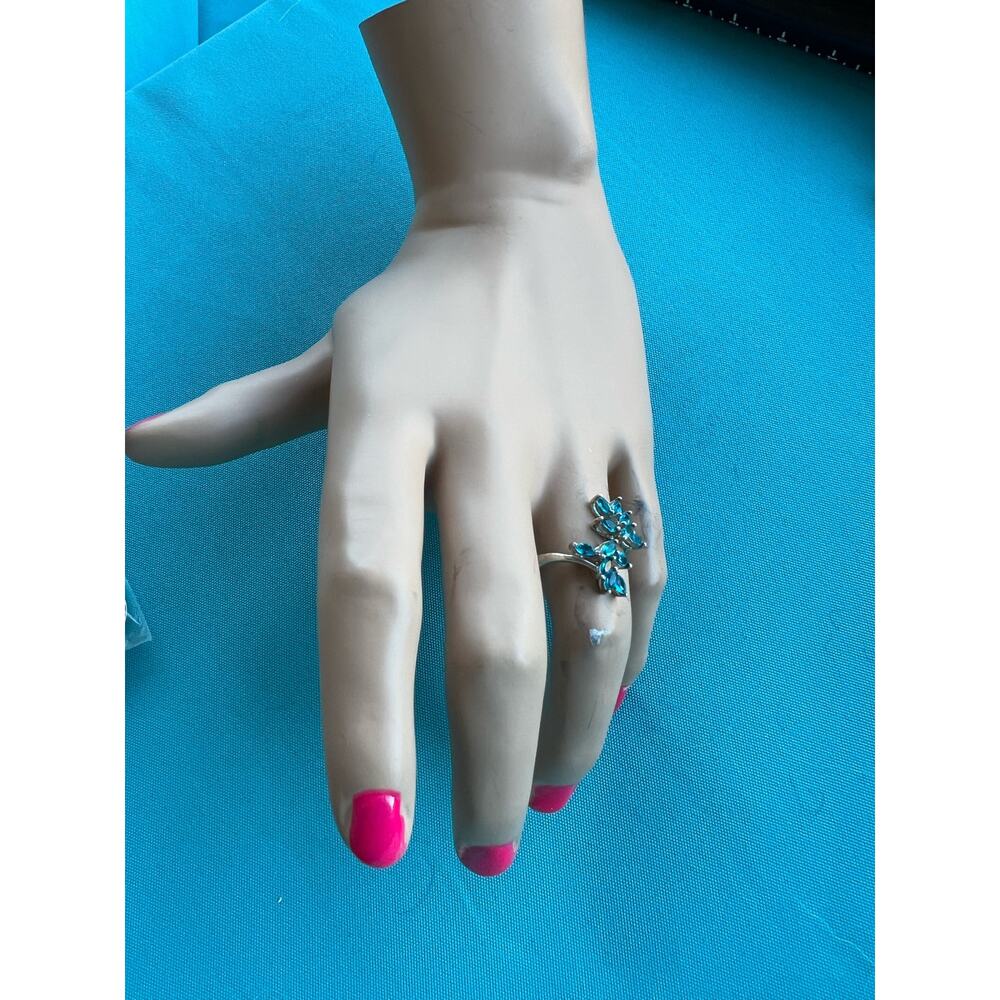 Sterling Silver Adjustable Blue CZ Leaf‎ Stones